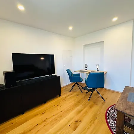 Letni S Terasou Apartment *